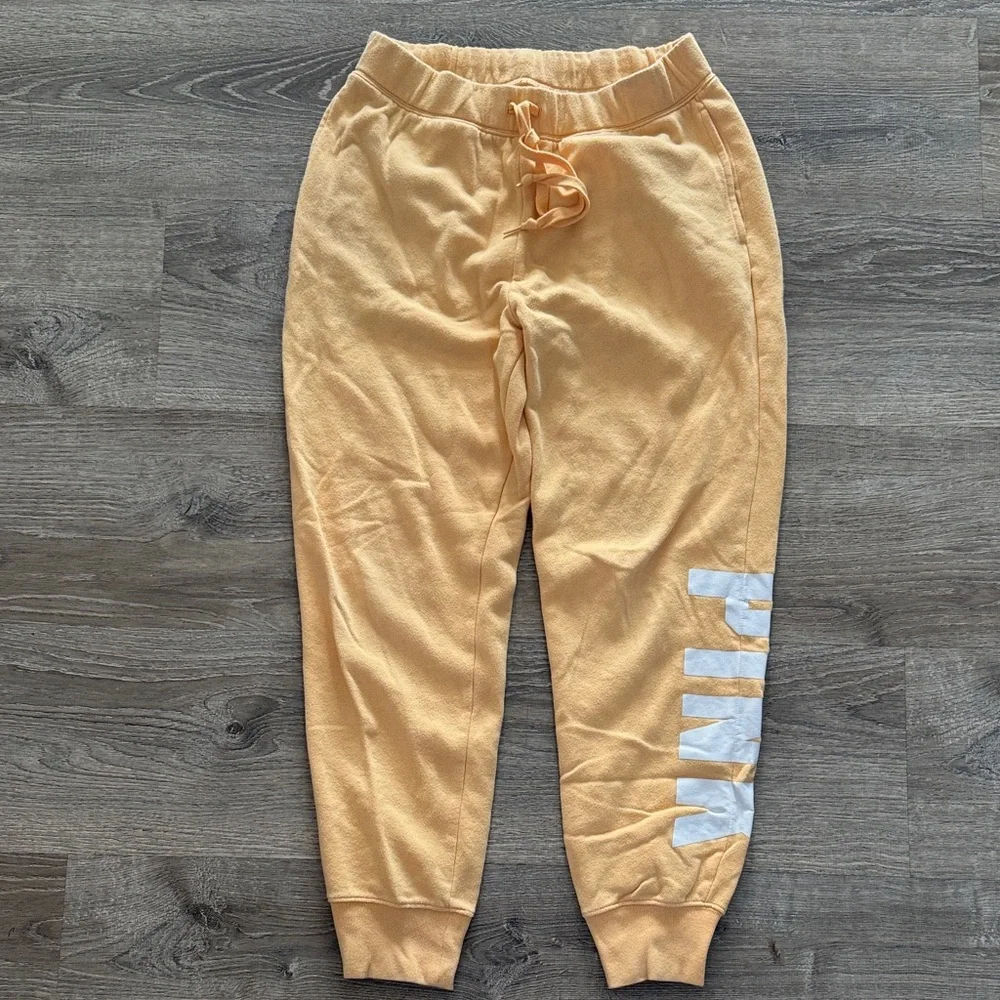 PINK Victoria's Secret Sweatpants - Light Orange - Picture 1 of 4